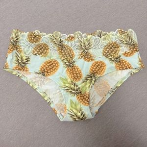 PINK Victoria’s Secret Hiphugger/Hipster Light Blue Pineapple Panty Underwear
